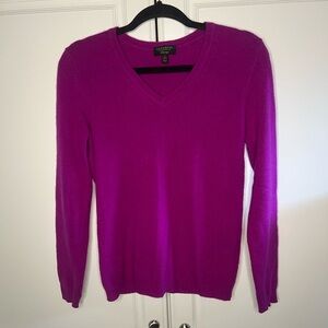 Charter Club 100% Cashmere V neck Sweater